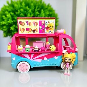 ⭐️⭐️Shopkins Ice Cream Truck Play Set